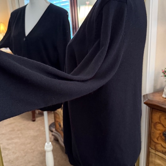 Men's Calvin Klein Black 100% Merino Wool Sweater - Picture 5 of 7